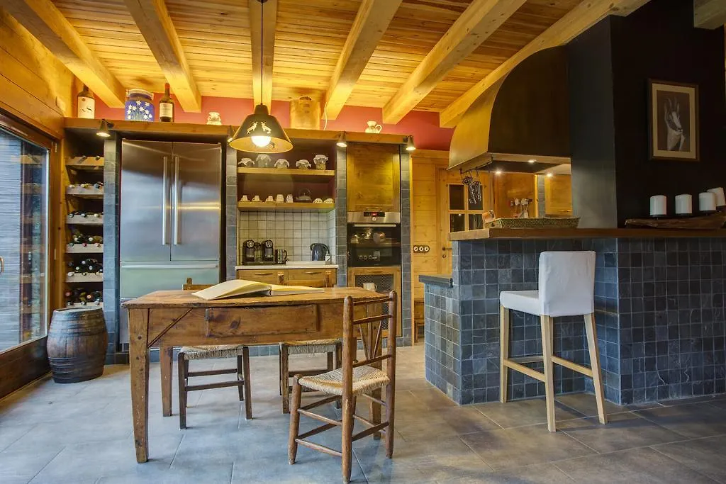 Chalet Borda Del Pi Bed & Breakfast Canillo